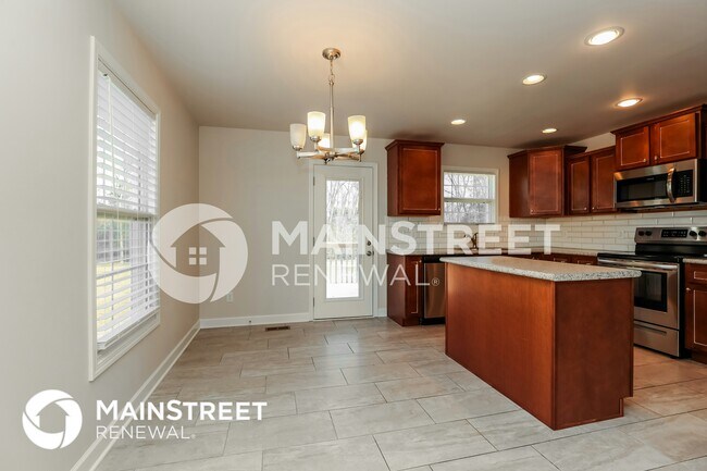 Foto del edificio - 460 Heatherwood Dr
