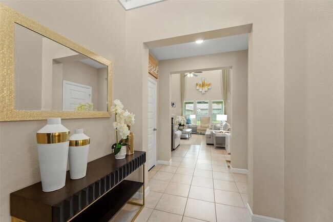 Building Photo - 8622 Oakdale Blf Ct