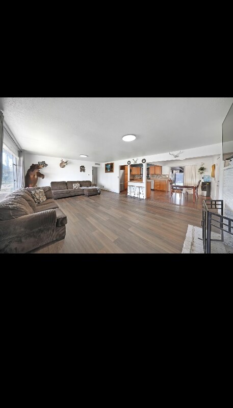 Foto del edificio - 453 N Newcomb St