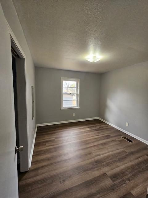 Foto del edificio - 402 Wind Ave NW