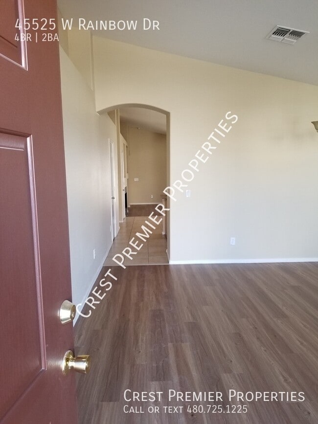 Building Photo - 45525 W Rainbow Dr