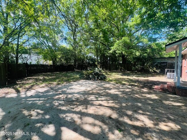 Building Photo - 3354 Mabry Terrace