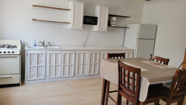 Cocina - 608 California St