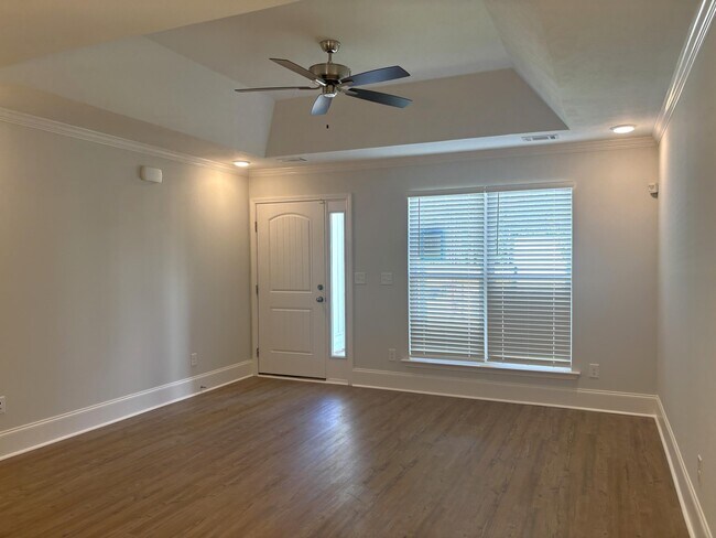 Foto del edificio - 8104 Bannock Cir