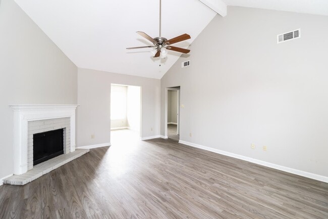 Building Photo - 5536 Terri Lynn Cove