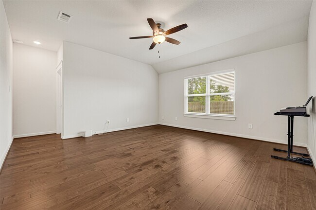 Foto del edificio - 30280 Kingston Heath Dr