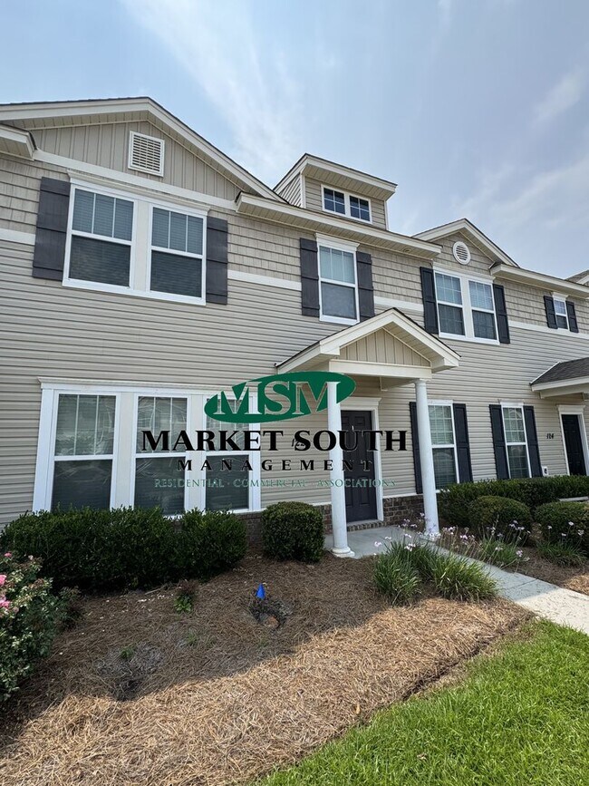 Building Photo - HARMONY TOWNS- POOLER- AVAIlABLE NOW!