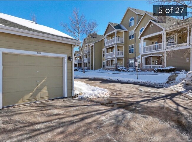 Building Photo - 6013 Castlegate Dr W