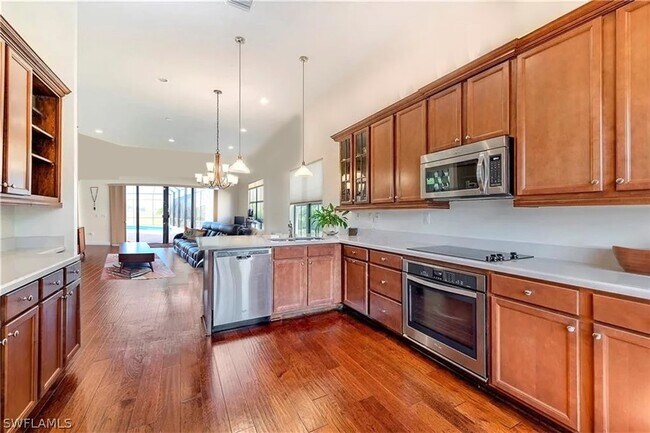 Building Photo - 5351 Ferrari Ave