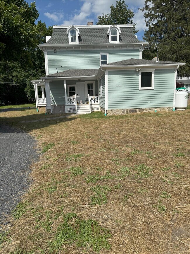 Building Photo - 29 Edenville Rd