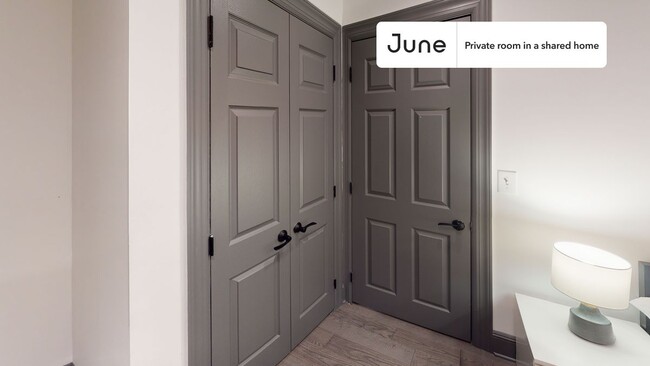 Building Photo - Private bedroom in 2 bed/1 bath Home