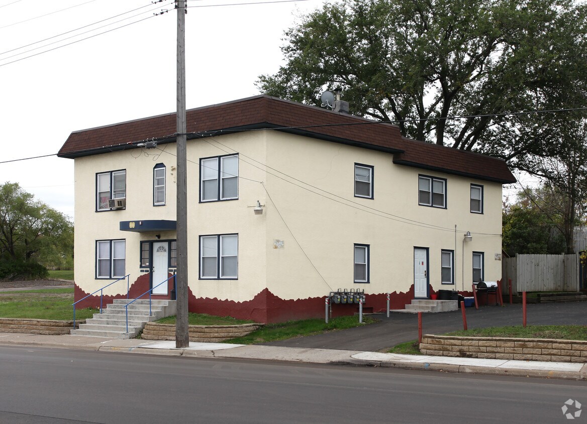 Foto principal - 3909 Washington Ave