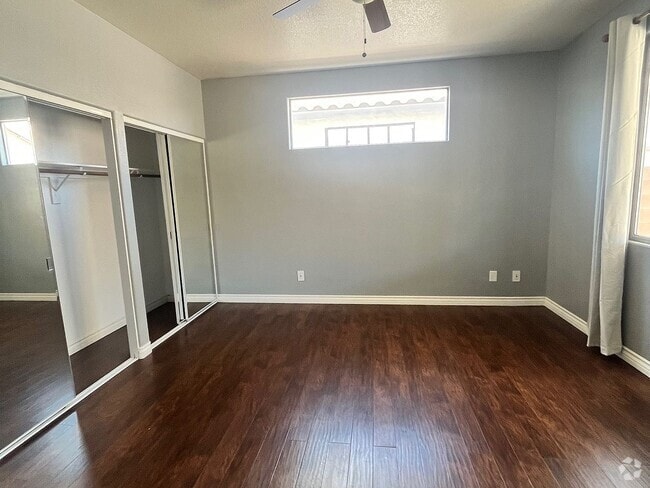 Building Photo - 9542 Sun Drop Ct