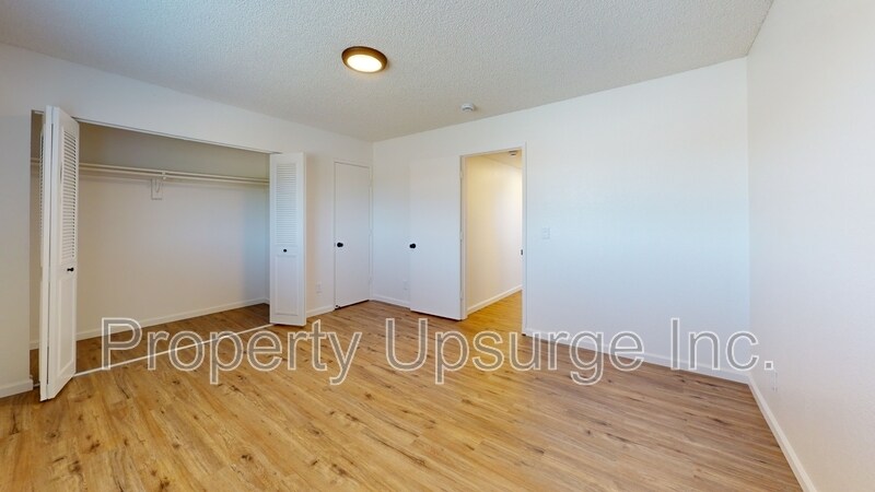 Building Photo - 3717 St Nicholas Ave