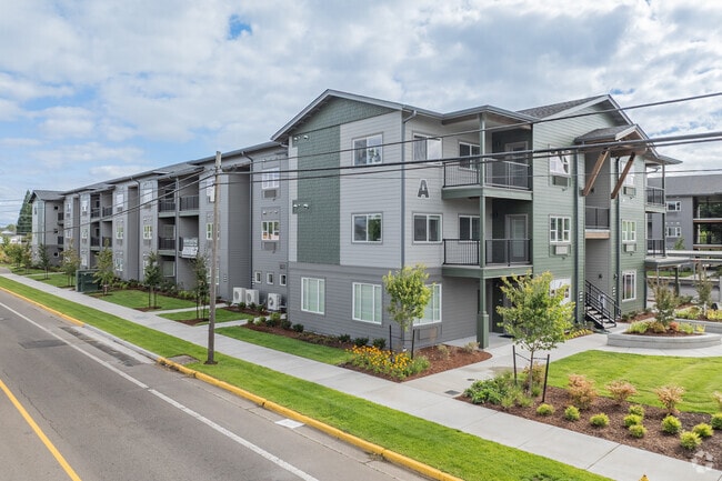 Building Photo - Creekside Meadows