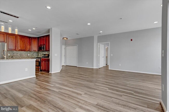 Building Photo - 11575 Cavalier Landing Ct