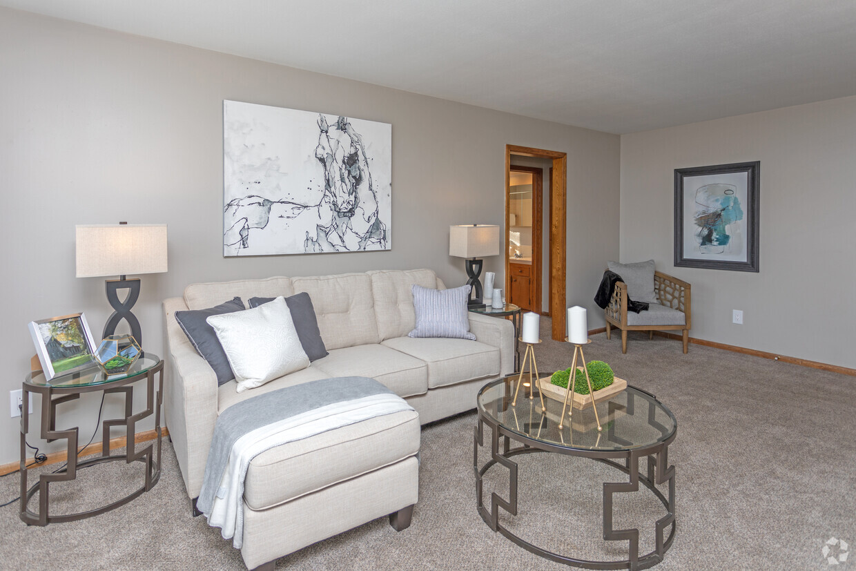 Foto principal - Brentwood Park Townhomes