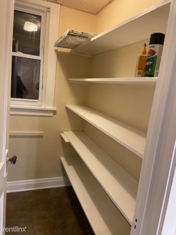 Foto del edificio - 2 br, 1 bath Apartment - 1126 Dewey Ave