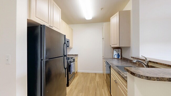 Interior Photo - Bradlee Danvers