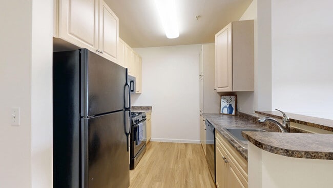 Interior Photo - Bradlee Danvers