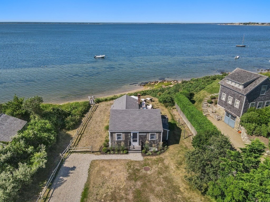 Primary Photo - 37 Quaise Rd