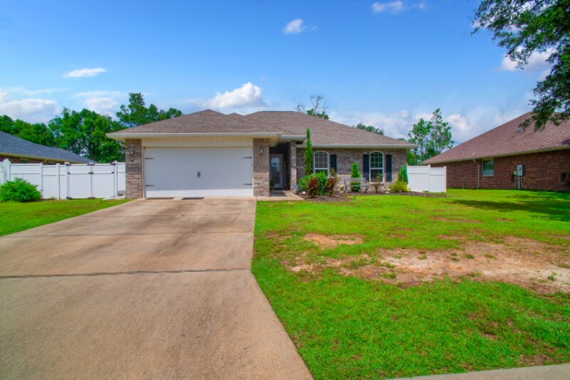 8836 Longmont Way, Milton, FL 32583 House for Rent in Milton, FL