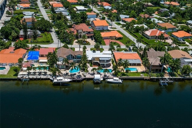 Foto del edificio - 19195 NE 36th Pl