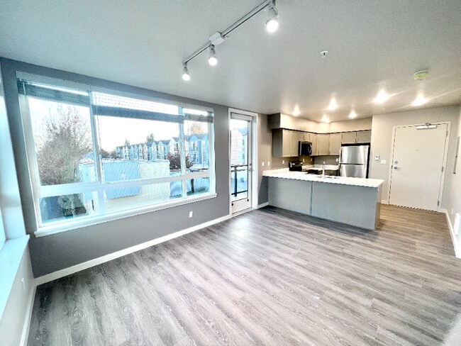 Building Photo - 2330 Yakima Ct