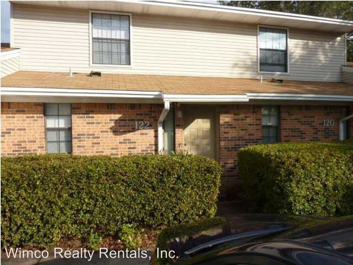 Primary Photo - 2 br, 1 bath House - 123 Classic Ct.
