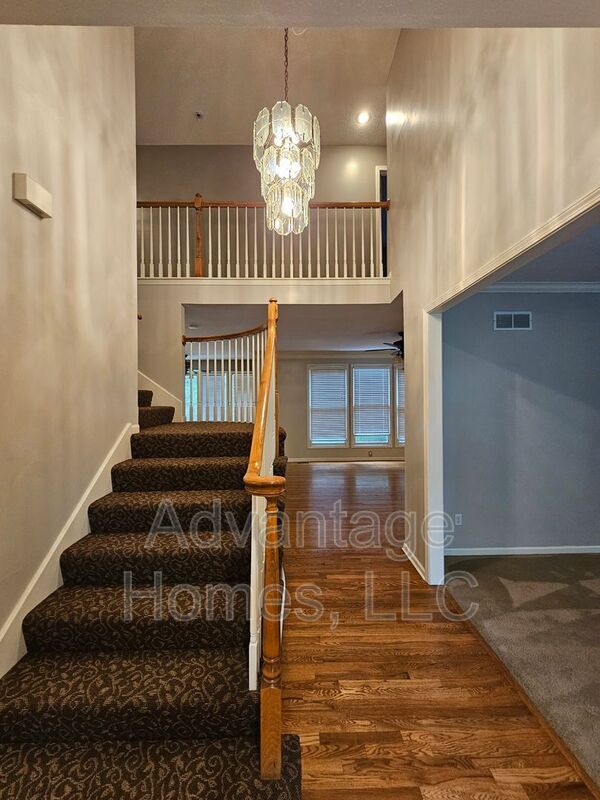 Foto del edificio - 14117 Parkhill Ln