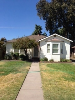 Building Photo - 748 E San Joaquin Ave