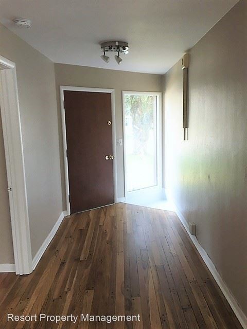Foto del edificio - 4 br, 2 bath House - 1924 Pennsylvania Ave
