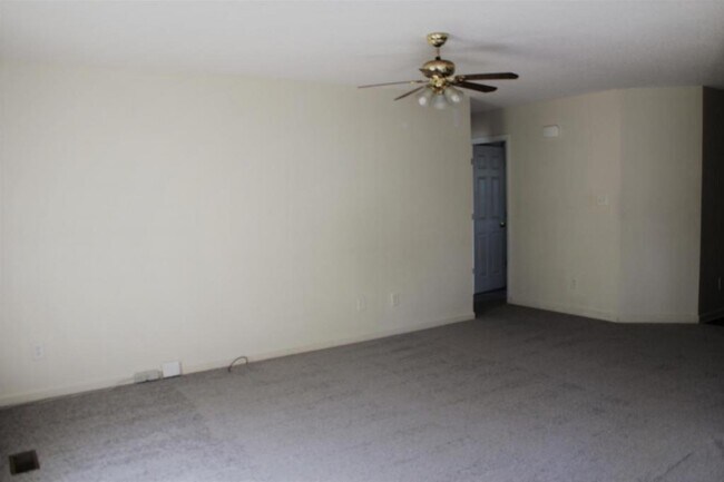 Foto del edificio - 621 Fairview St