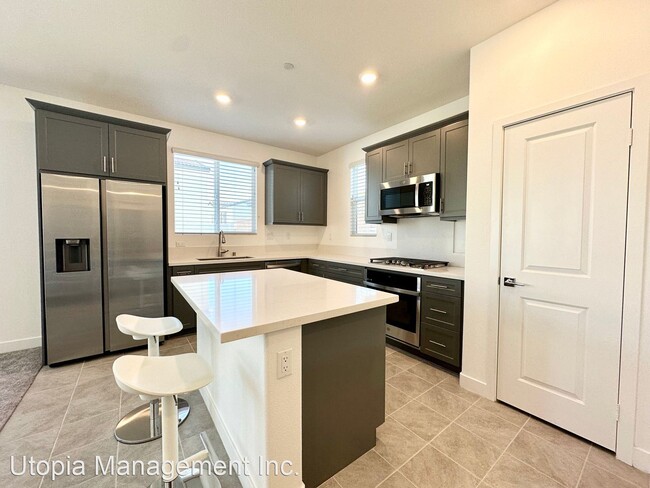 Building Photo - 4 br, 3 bath House - 76339 Vanderbilt Lane
