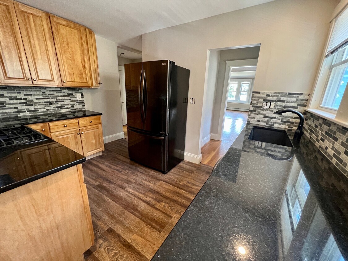 47 Channing Rd Unit 1A, Belmont, MA 02478 Condo for Rent in Belmont