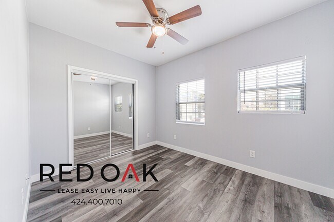 Foto del edificio - 1032-1036 S Normandie Ave-1032-201