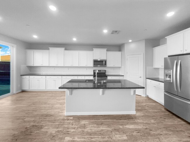 Building Photo - 8416 Tapies Way