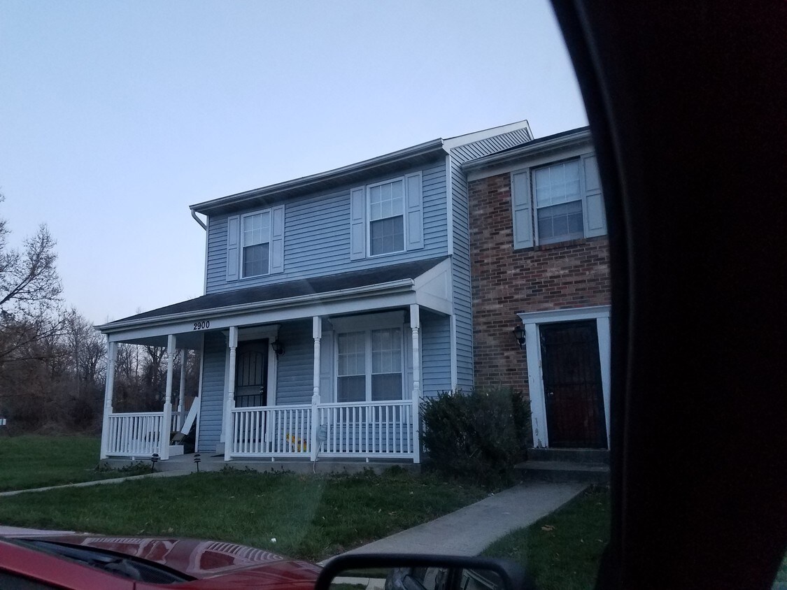 2900 Mueserbush Ct, Glenarden, MD 20706 Townhome Rentals in Glenarden