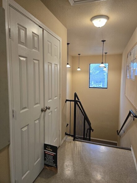 Foto del edificio - 654 St Louis Ave