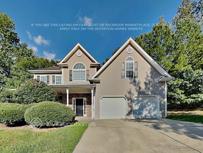 Building Photo - 5881 Newnan Ct