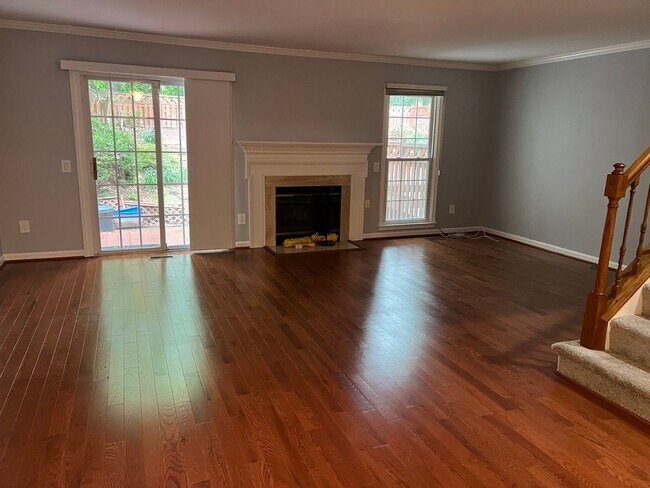 Building Photo - Stunning Three Finished Level Townhome Clo...