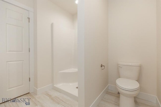 Building Photo - Brand New 4 Bedroom Home