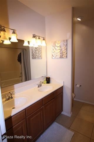 Building Photo - 2 br, 2 bath House - 4500 A Santa Elena