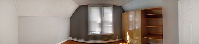 Bedroom/Office Space #1 - 60 Oak St