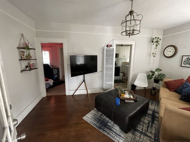 Building Photo - 1 br, 1 bath House - 3621 Fourth Avenue 3625
