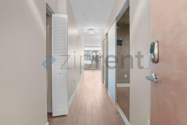 Foto del edificio - Unit 304