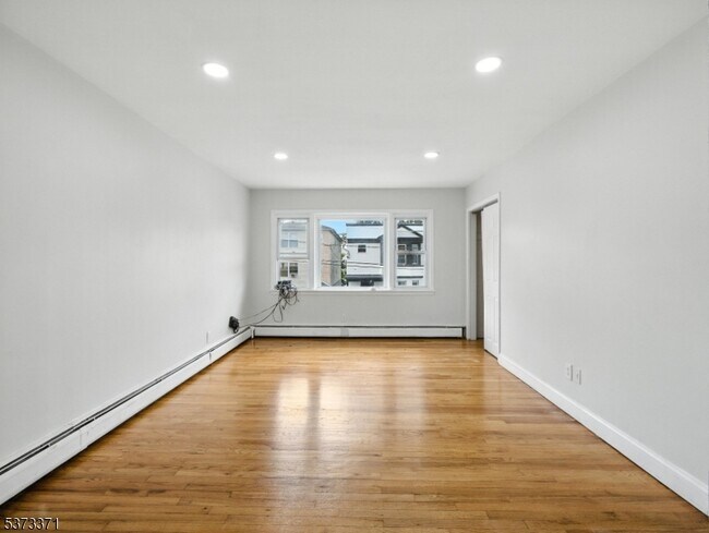 Foto del edificio - 46 Tichenor Terrace