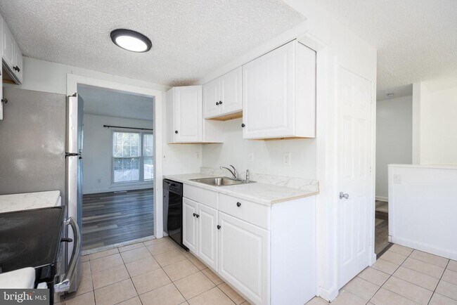 Foto del edificio - 202 Whitherspoon Ln