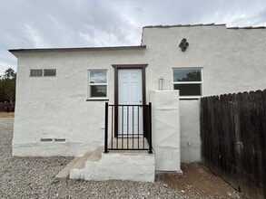 Building Photo - 24337 Myers Ave