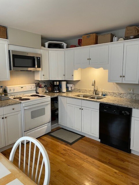 Foto del edificio - 901 W Dakin St